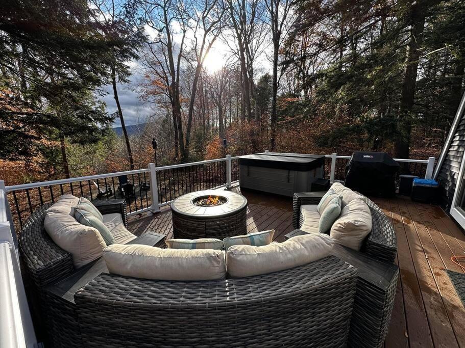 New! Cozy & Modern A-Frame In The Woods W/Hot Tub Villa Tamworth Exterior foto